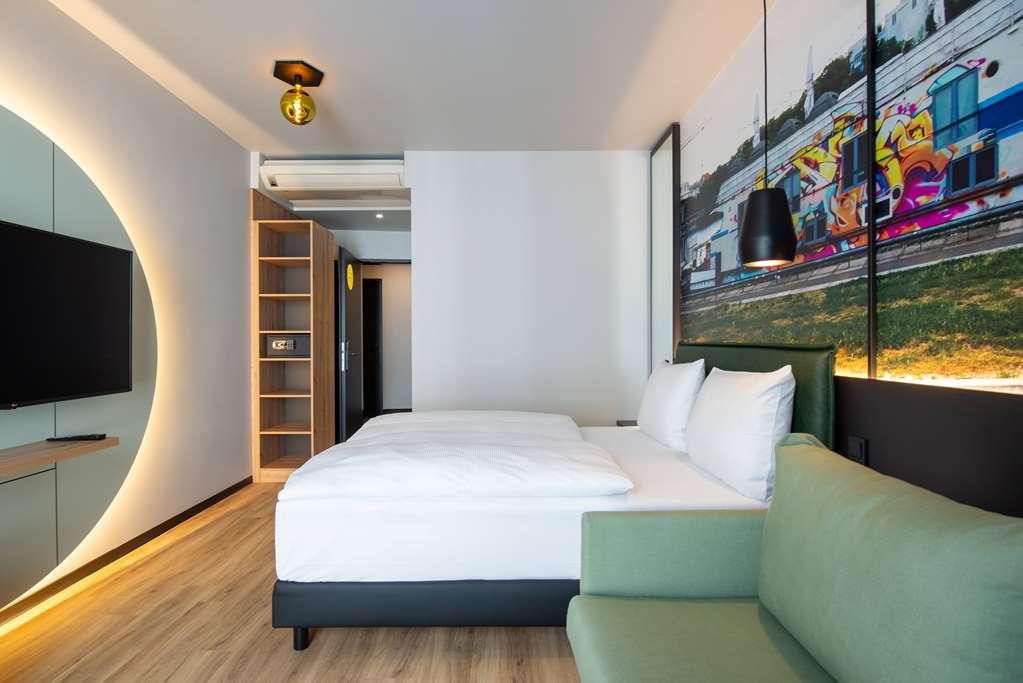 Vienna House Easy Potsdamer Hotel
