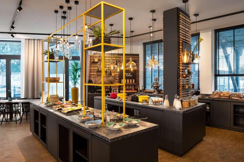 Hotel Vienna House Easy Potsdamer Berlino
